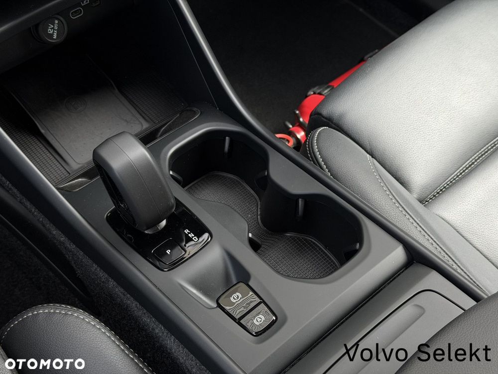 Volvo XC 40 - 22