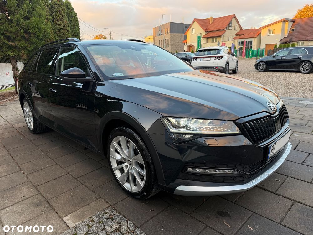 Skoda Superb 2.0 TSI 4x4 Scout DSG - 8