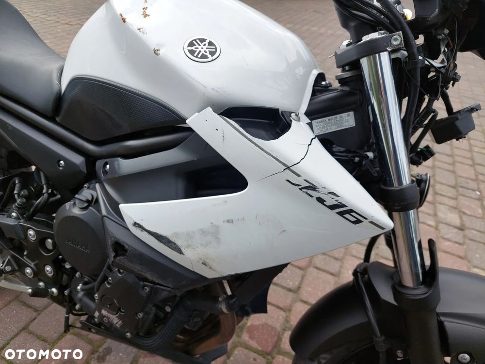 Yamaha XJ - 9