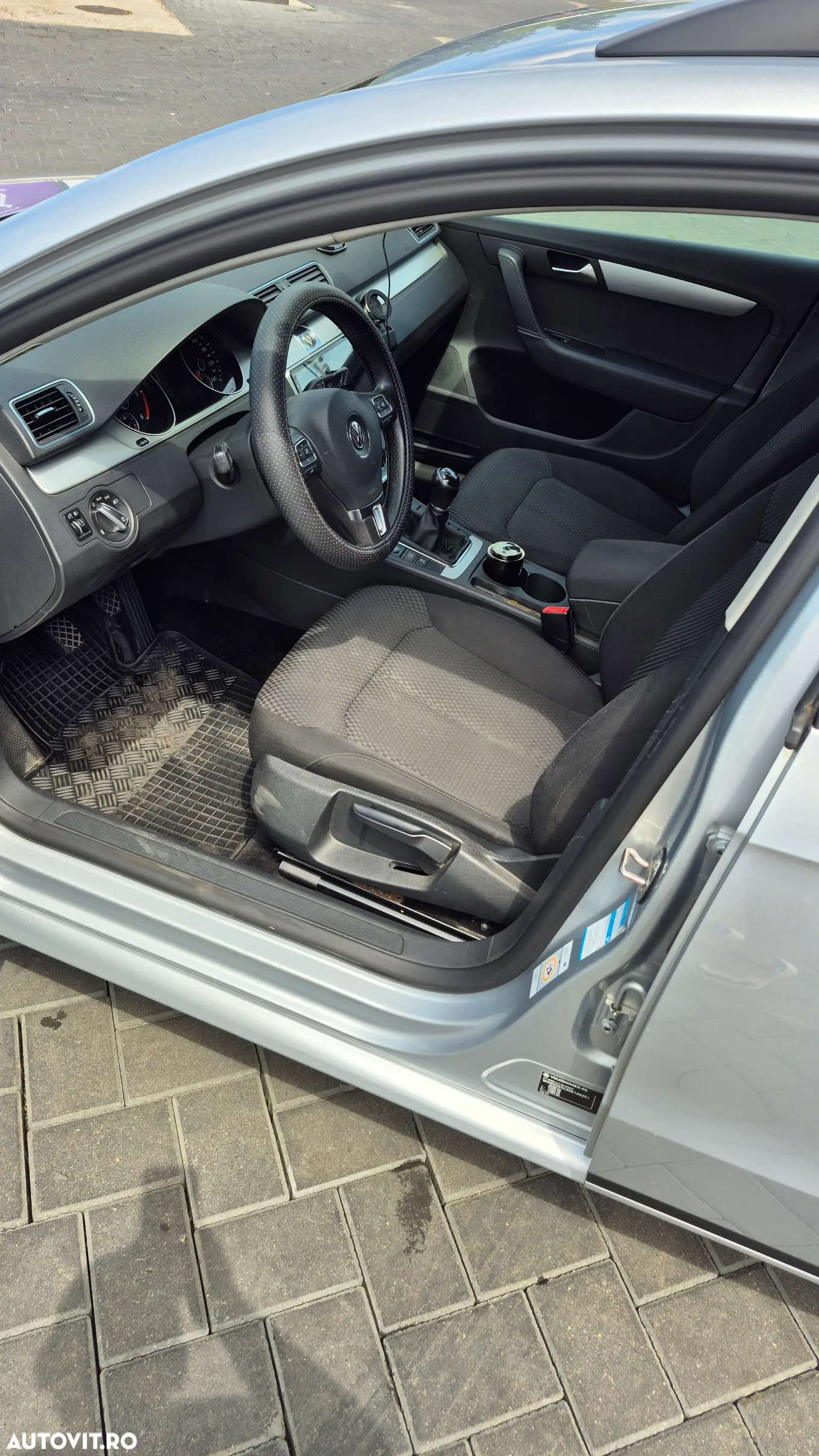 Volkswagen Passat Variant 1.6 TDI BlueMotion Technology Comfortline - 17