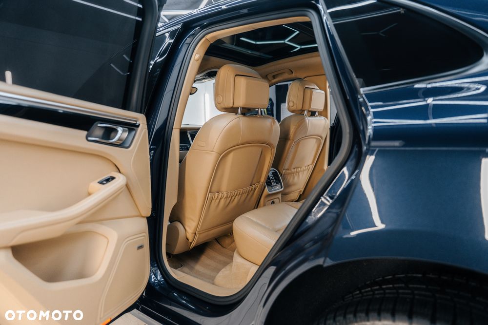 Porsche Macan PDK - 36