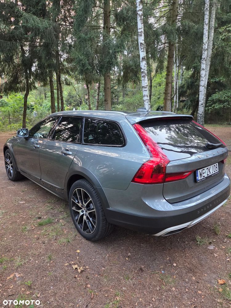 Volvo V90 Cross Country T5 AWD Geartronic Pro - 16
