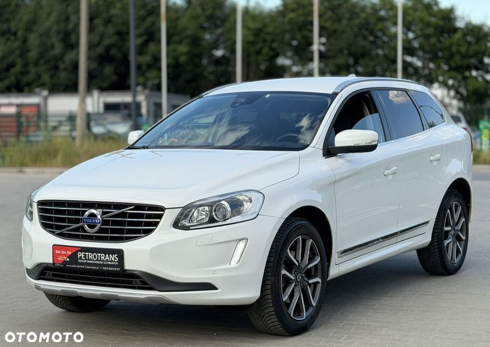 Volvo XC 60 D4 SCR Momentum - 6