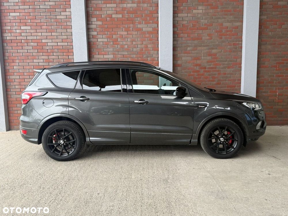 Ford Kuga - 8