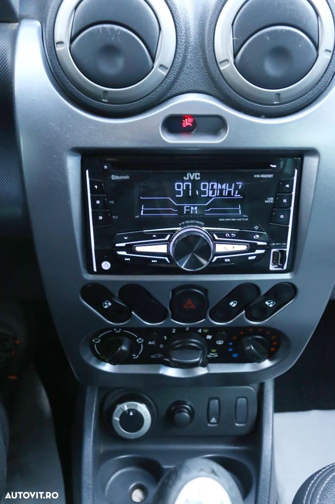 Dacia Duster 1.5 dCi 4x4 Prestige - 27