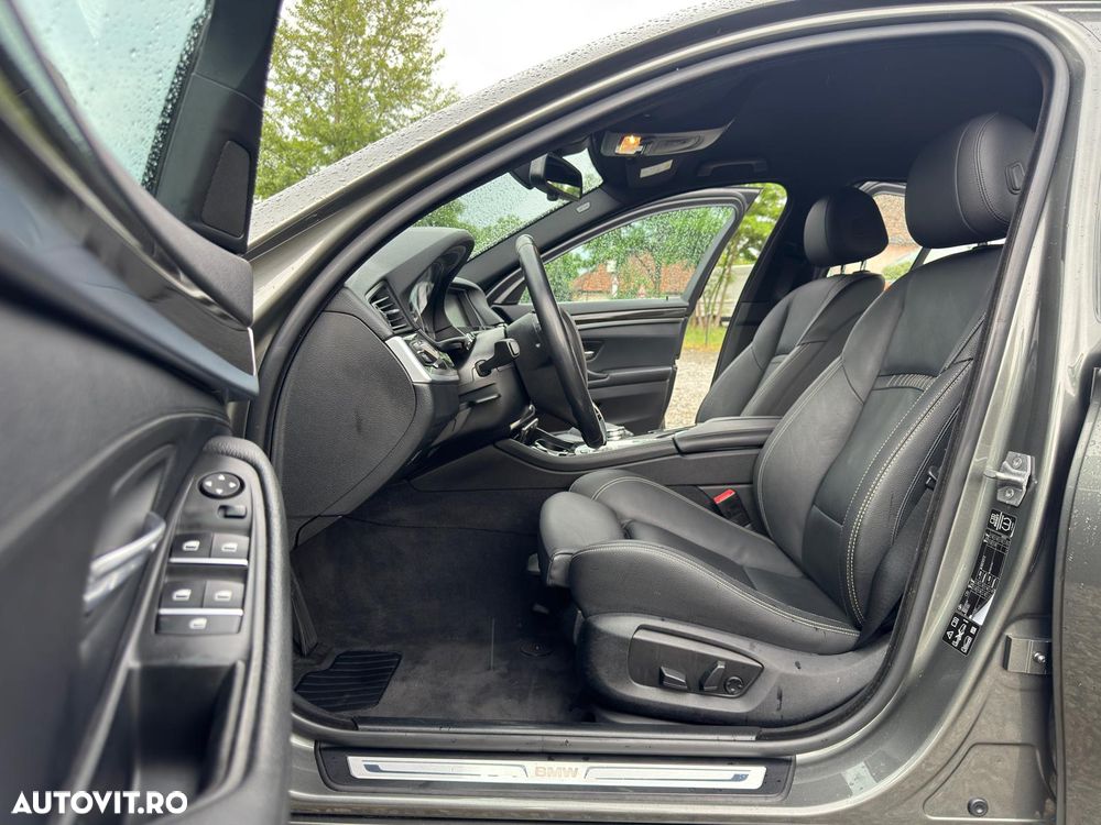 BMW Seria 5 520d Aut. Luxury Line - 32