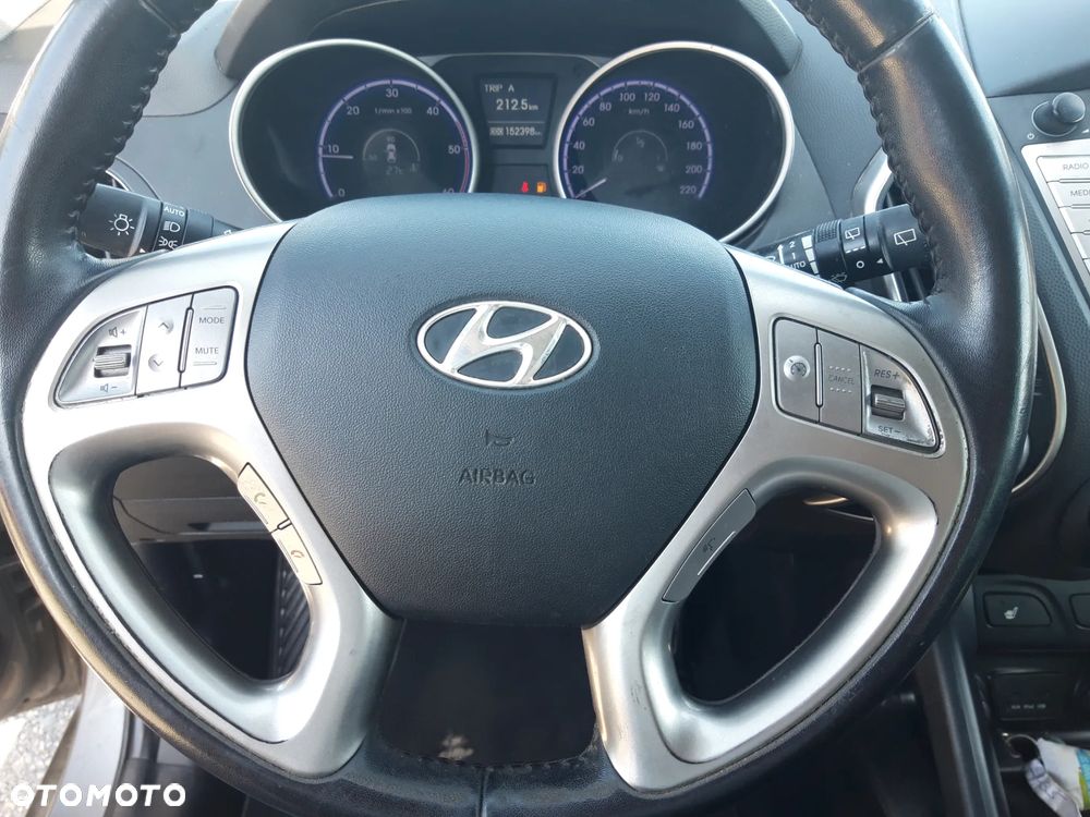 Hyundai ix35 2.0 CRDi 4WD Comfort - 12