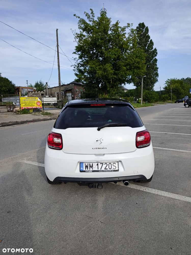 Citroën DS3 1.6 e-HDi SoChic - 4