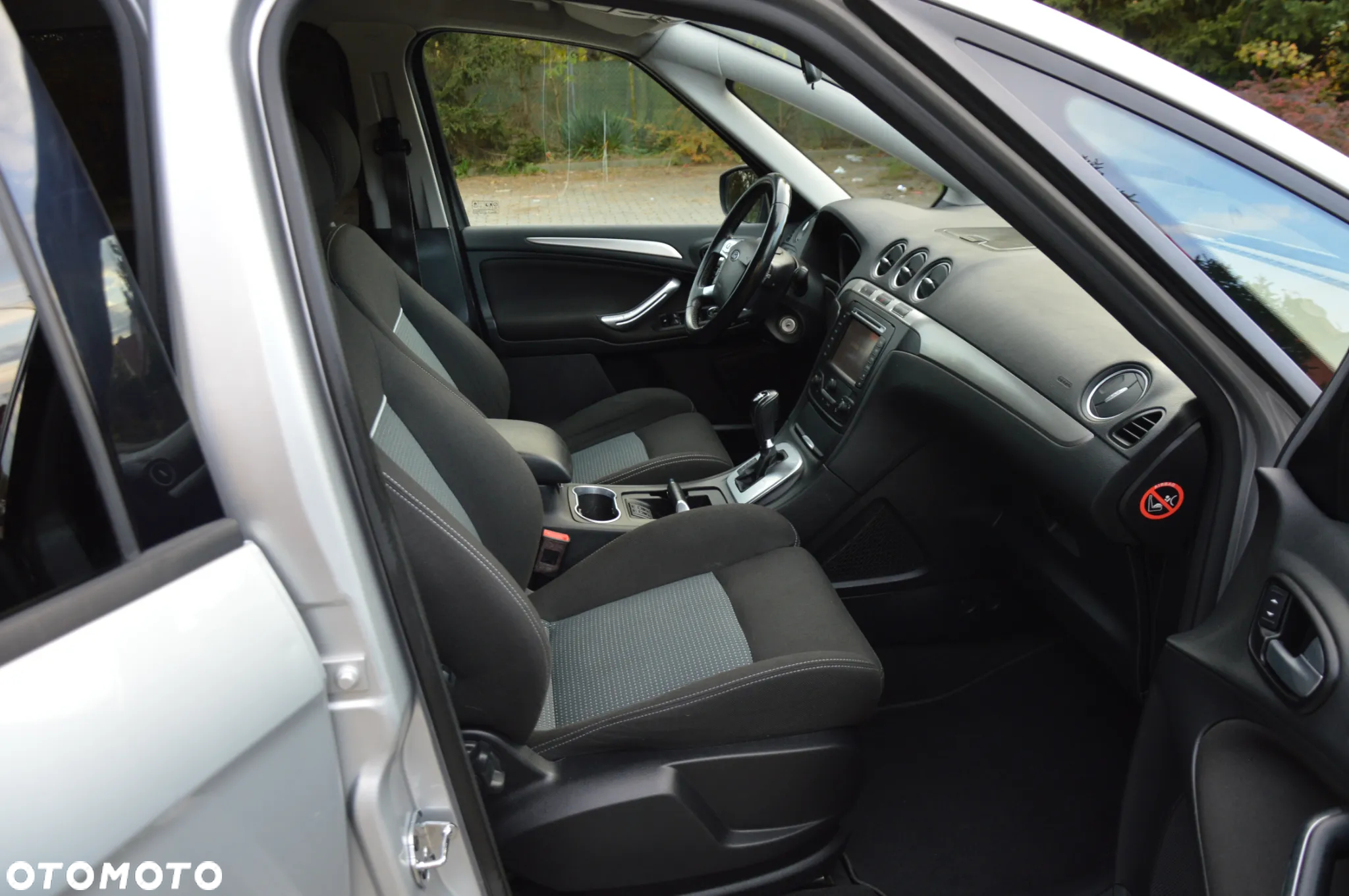 Ford S-Max 2.0 TDCi DPF Titanium - 25