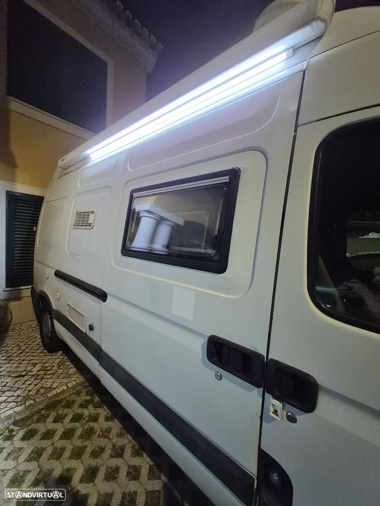 Renault Master 2.5 dCi - 1