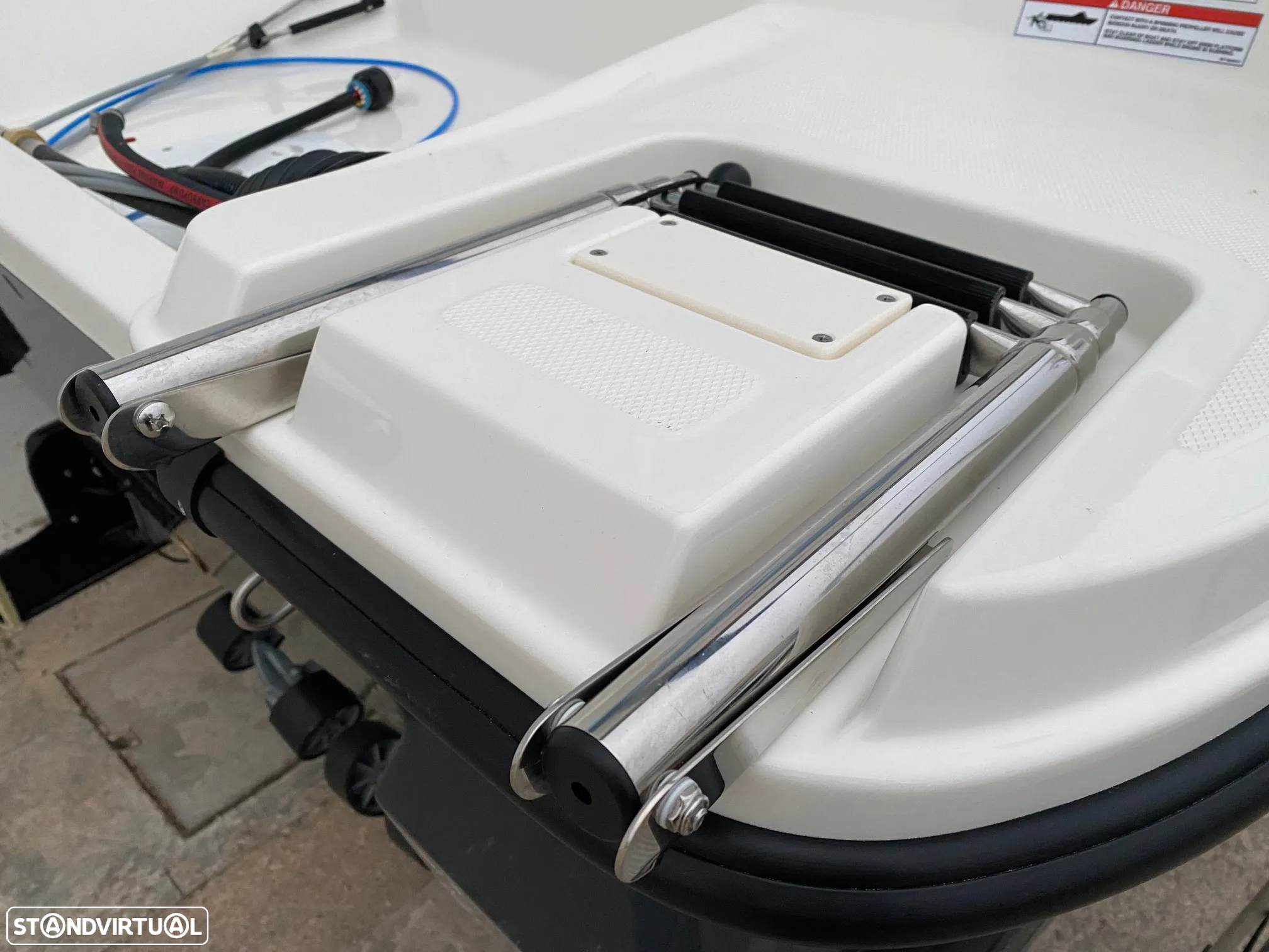 Bayliner Element M15 - 17