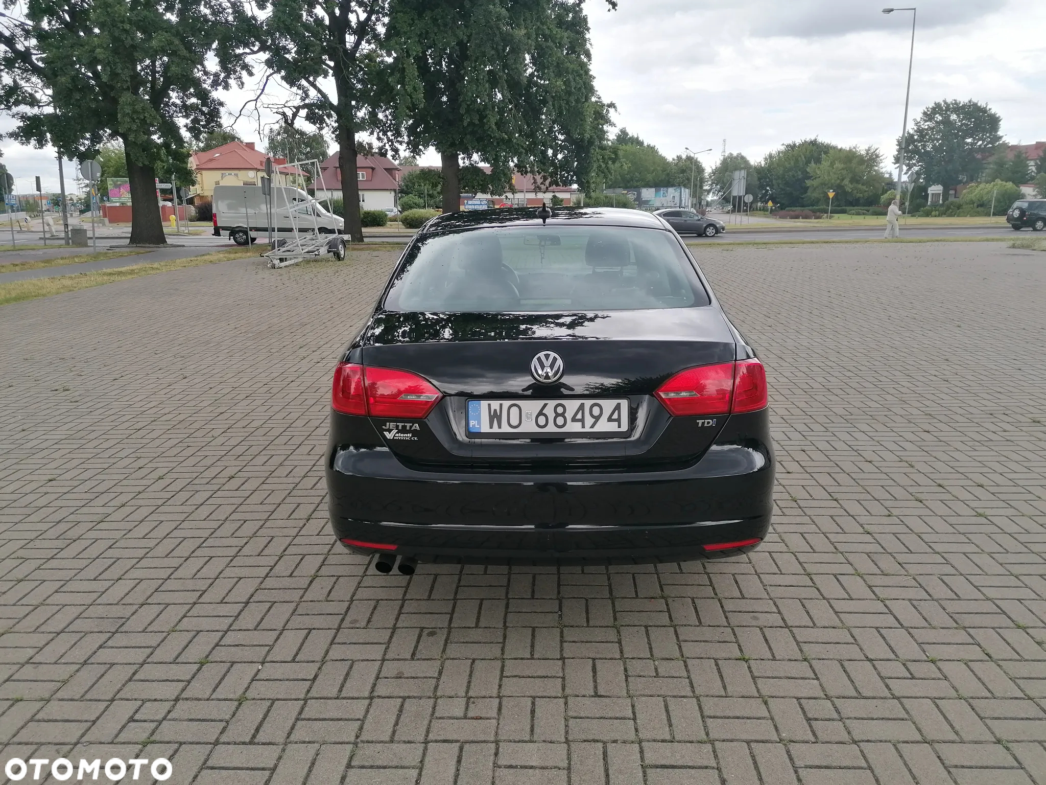 Volkswagen Jetta - 4