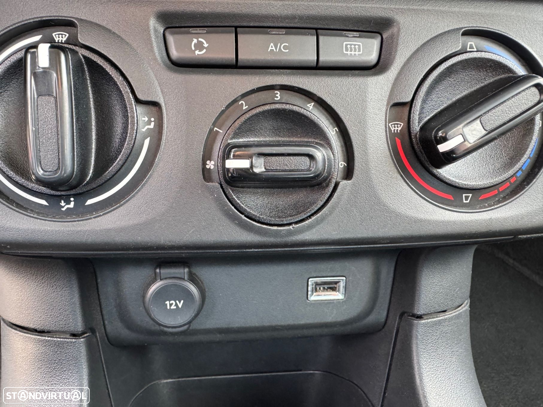 Citroën C3 1.2 PureTech Feel - 15