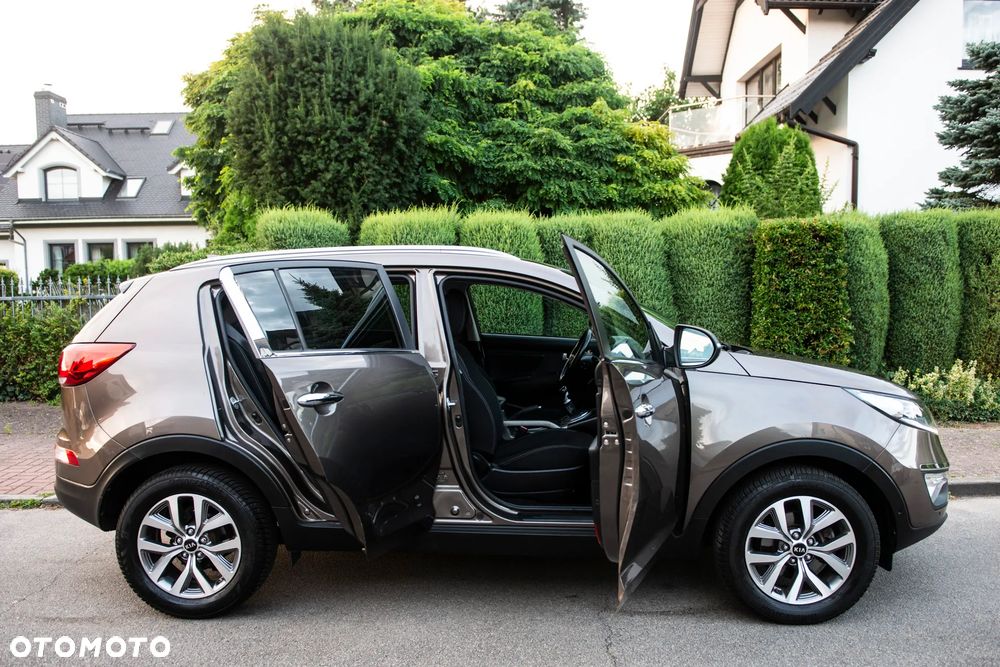 Kia Sportage 1.6 GDI 2WD Fifa World Cup Edition - 8