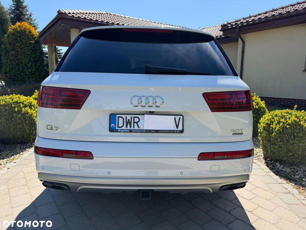 Audi Q7 - 6