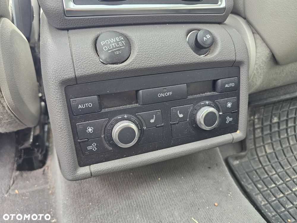 Audi Q7 3.0 TDI DPF quattro tiptronic - 14