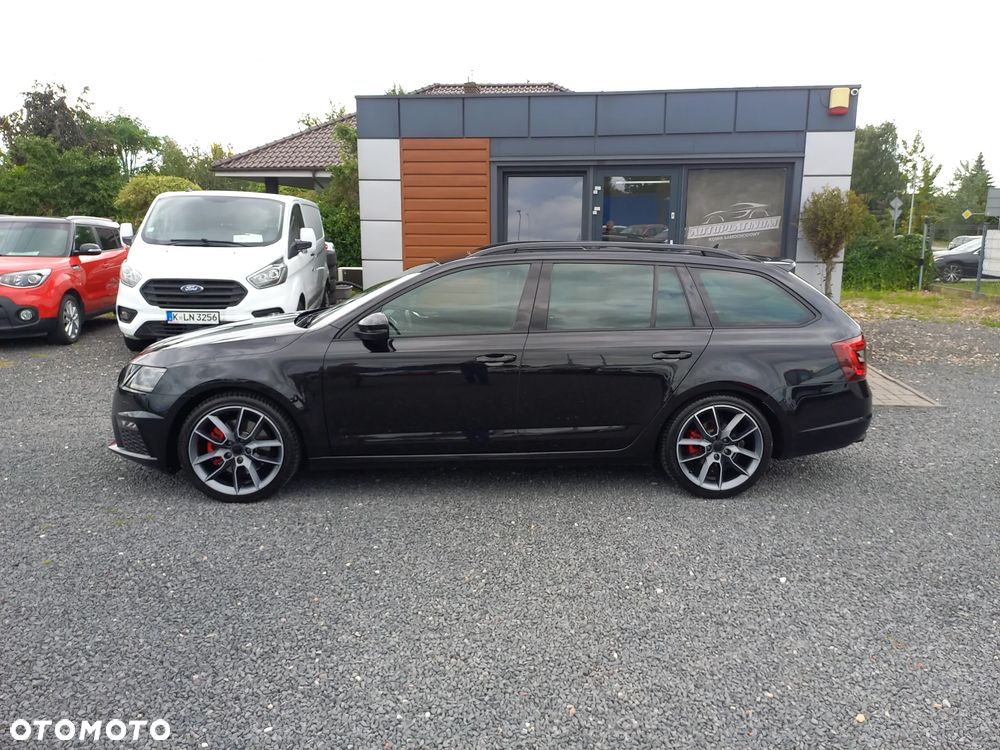 Skoda Octavia 2.0 TDI SCR RS DSG - 3