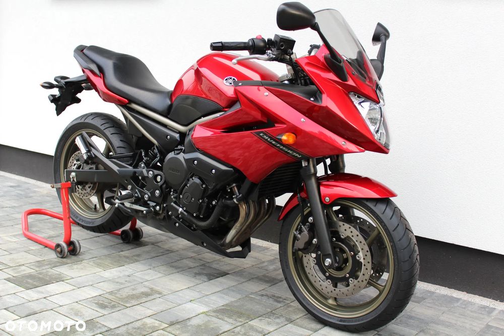 Yamaha XJ - 4