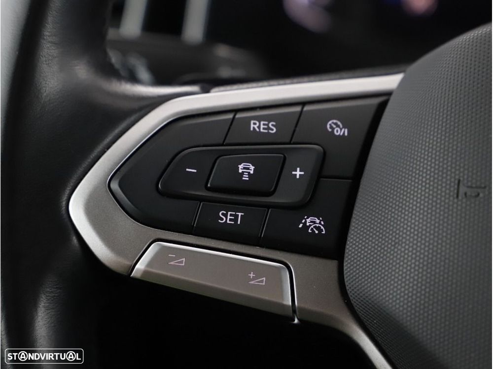 VW Taigo 1.0 TSI R-Line DSG - 40