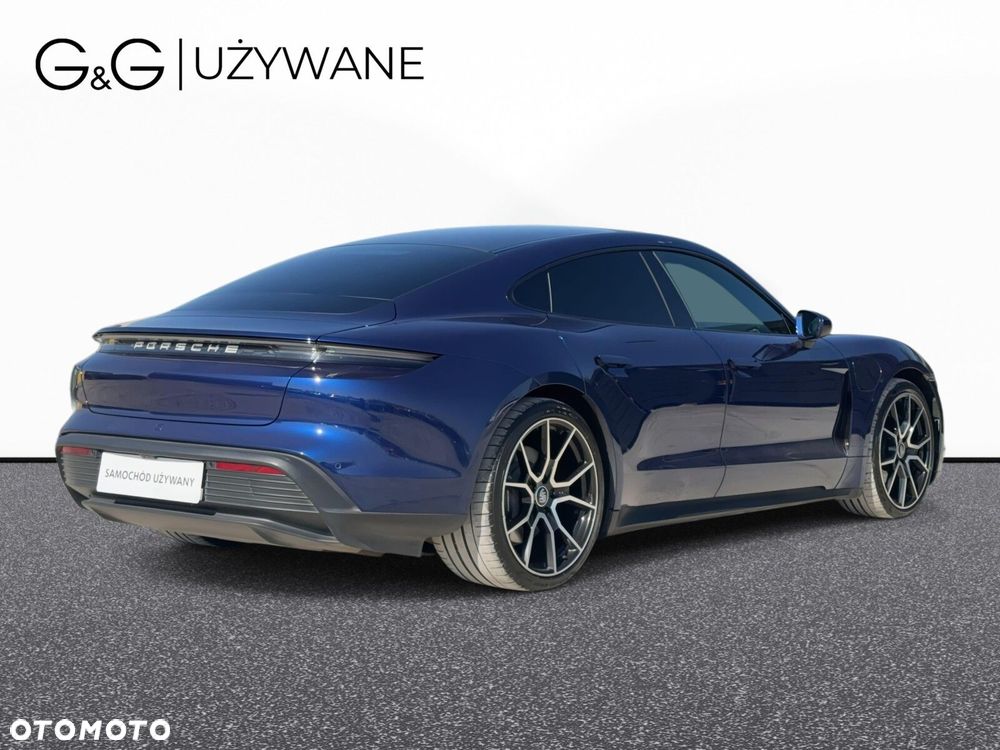 Porsche Taycan - 3