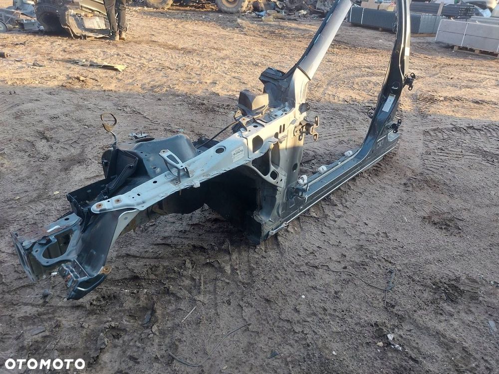 ĆWIARTKA PODŁUŻNICA LEWY PRZÓD LEXUS IS II - 10