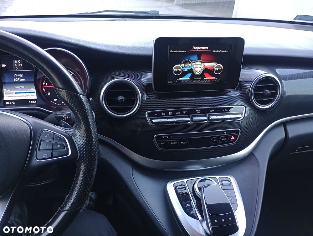 Mercedes-Benz Klasa V 250 d 4-Matic Avantgarde 7G-Tronic - 25