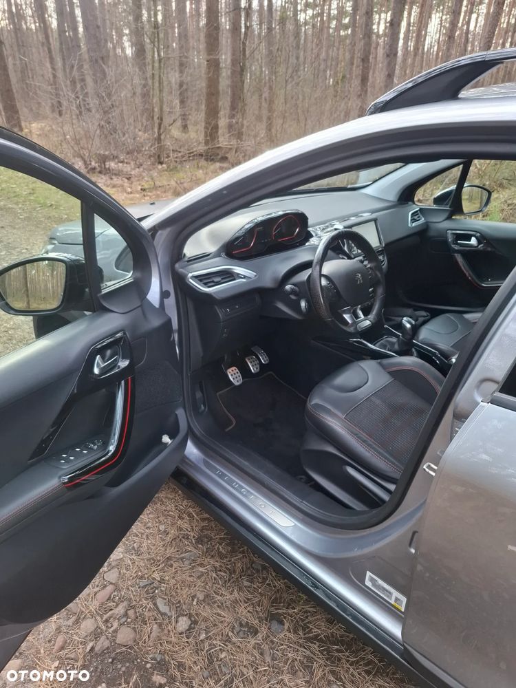 Peugeot 2008 PureTech 110 Stop&Start GT-Line Edition - 9