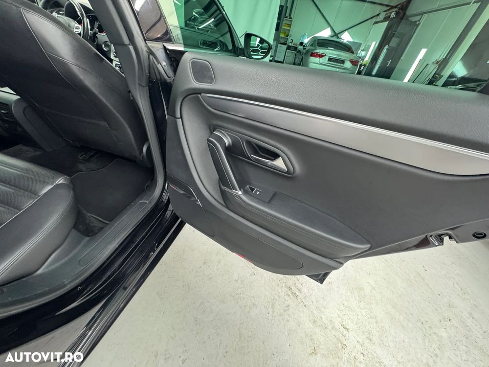 Volkswagen Passat CC 2.0 TDI 4Motion BlueMotion Technology DSG - 20