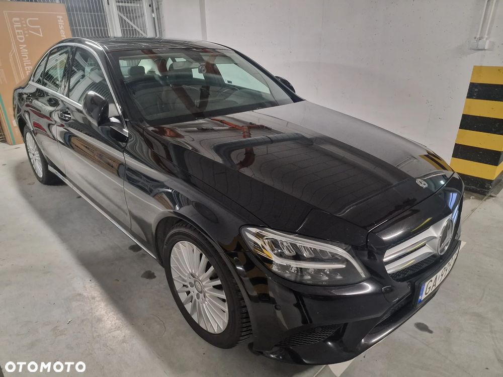 Mercedes-Benz Klasa C 180 9G-TRONIC - 2