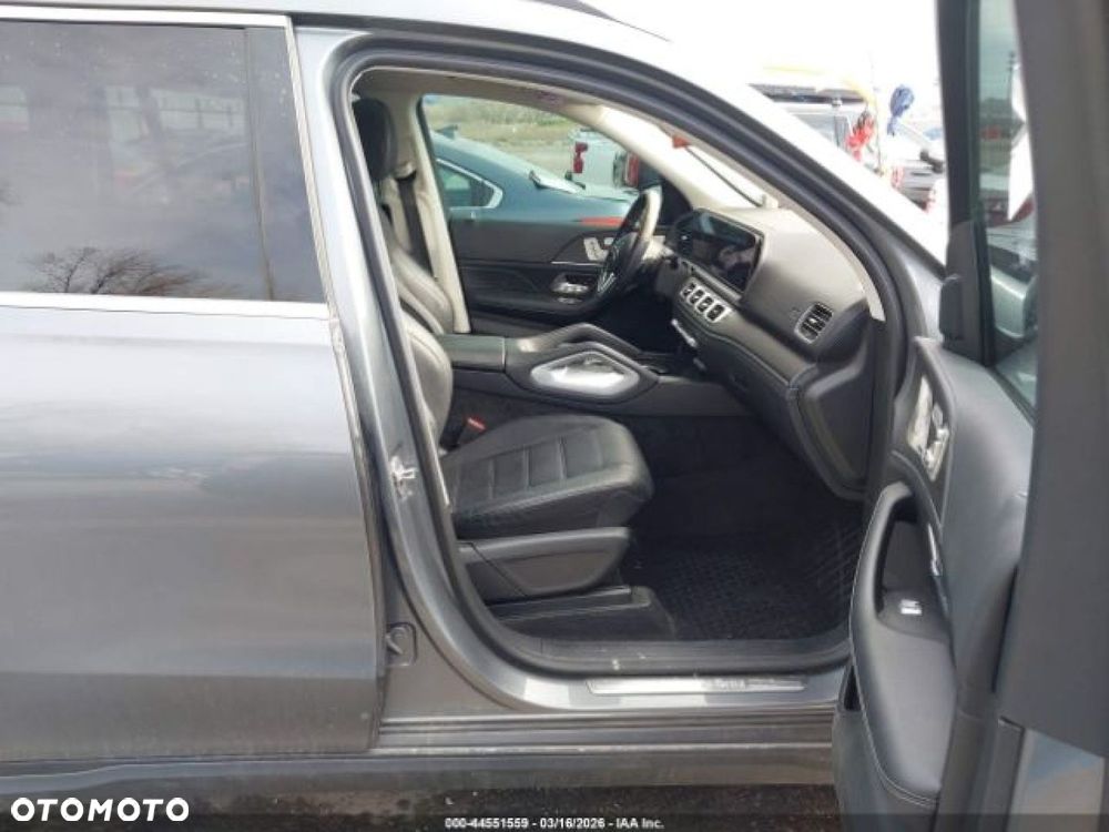 Mercedes-Benz GLS - 9