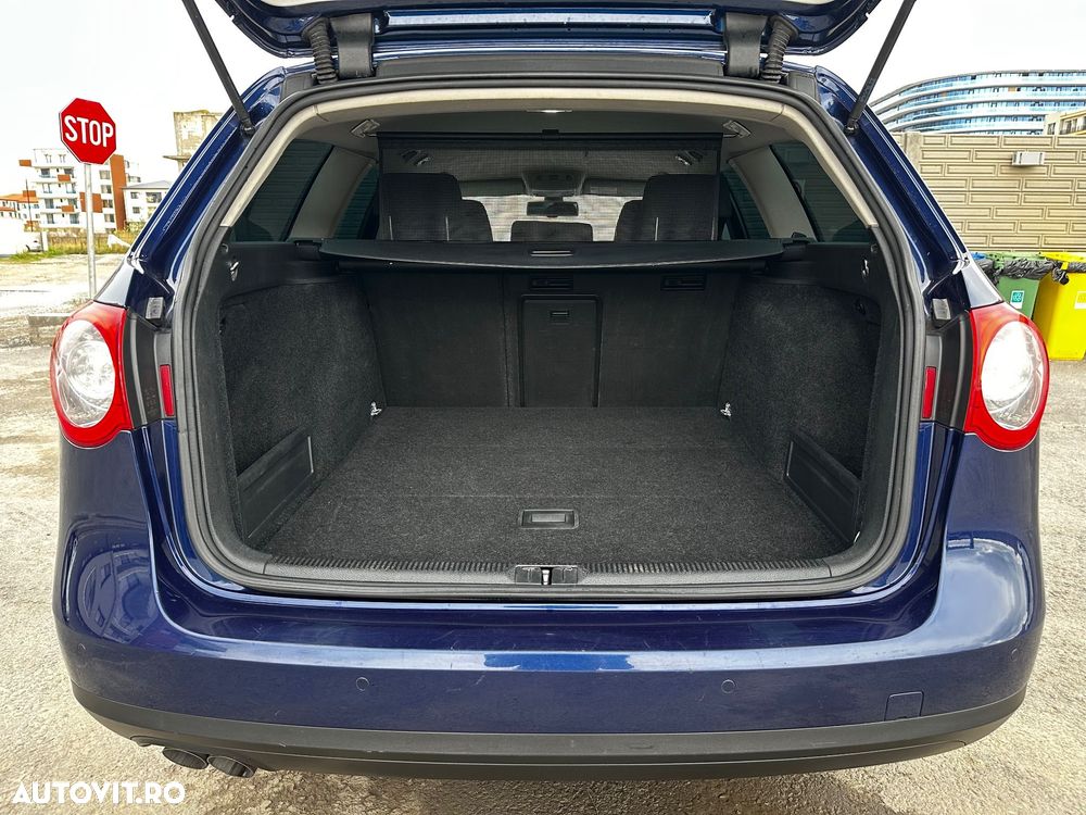 Volkswagen Passat 2.0 TDI Highline DPF - 12