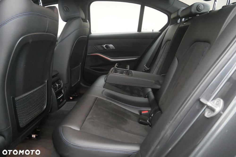 BMW Seria 3 - 15