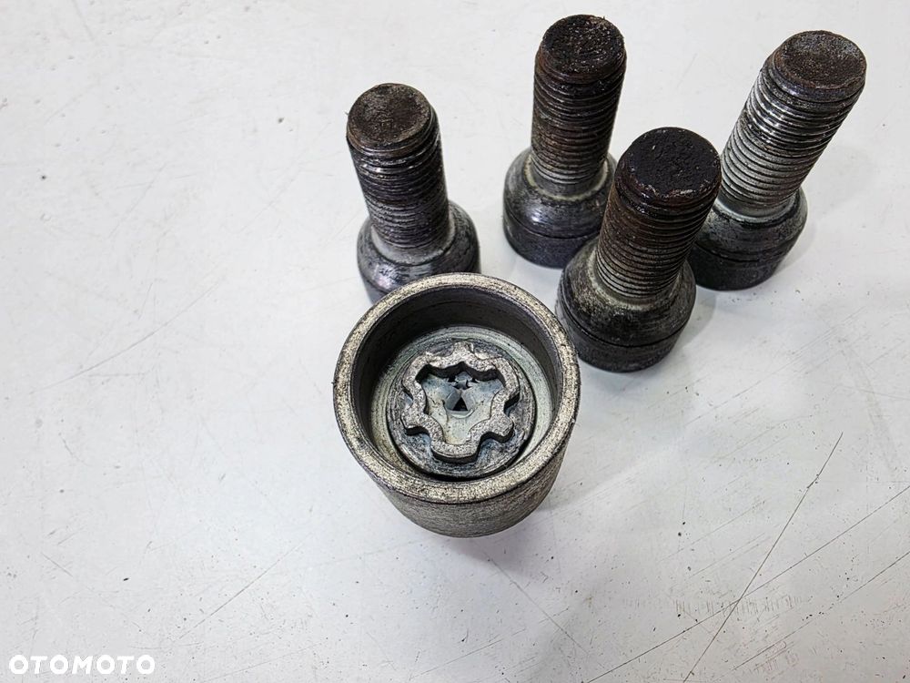 ŚRUBA ŚRUBY ZABEZPIECZAJĄCE AUDI VOLKSWAGEN SEAT SKODA WZÓR F - 1
