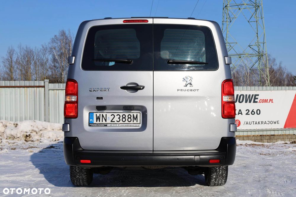 Peugeot Traveller 2.0 BlueHDi Long Business - 7