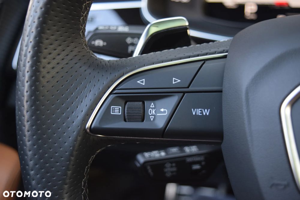 Audi RS Q8 TFSI Quattro Tiptronic - 23