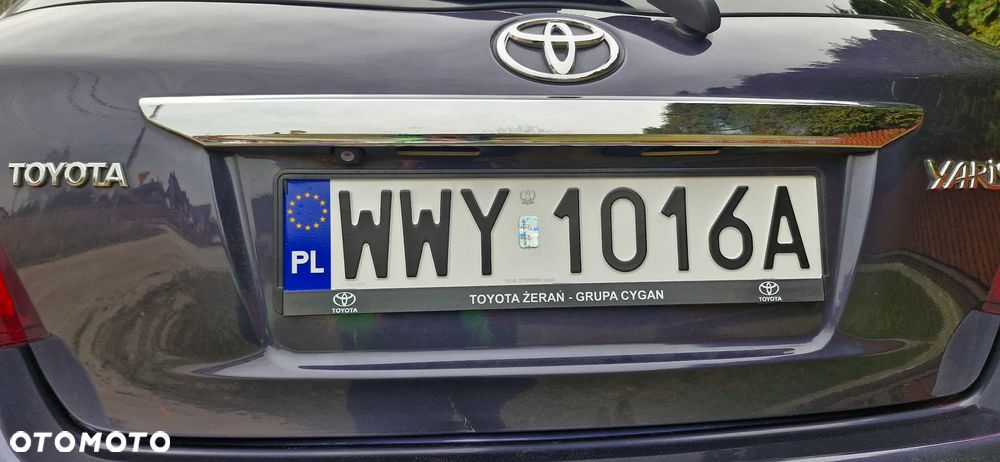 Toyota Yaris 1.33 VVT-i - 12