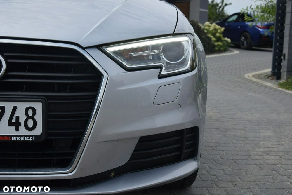 Audi A3 Sportback 1.0 TFSI design - 5