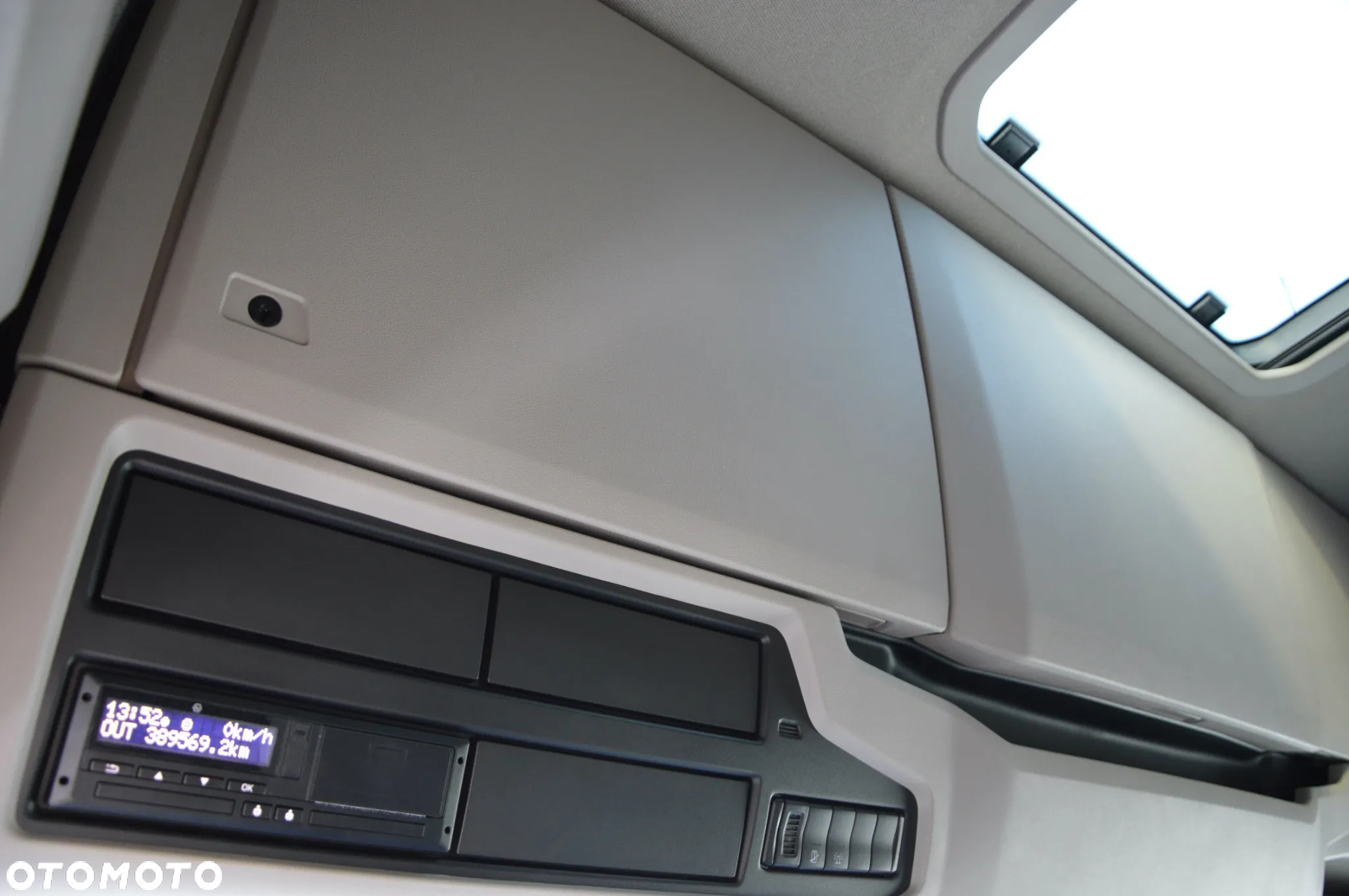 Scania R450 RETARDER | ADR | STANDARD | NAWIGACJA | 2 ŁÓŻKA | 1.300 L | MIĘDZYOSIE - 25