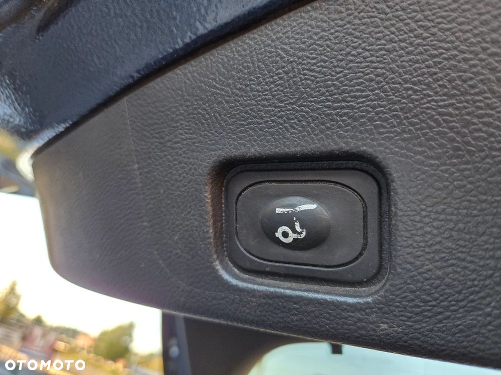 Ford Mondeo 2.0 EcoBlue Titanium - 11