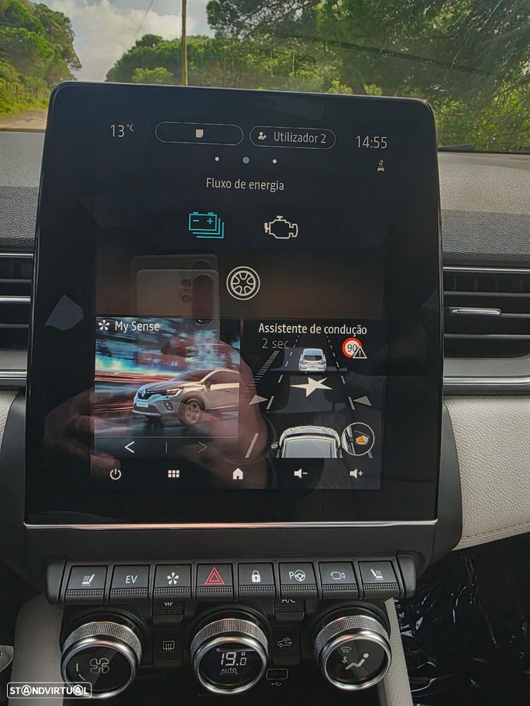 Renault Captur 1.6 E-Tech Plug-In Initiale Paris - 20