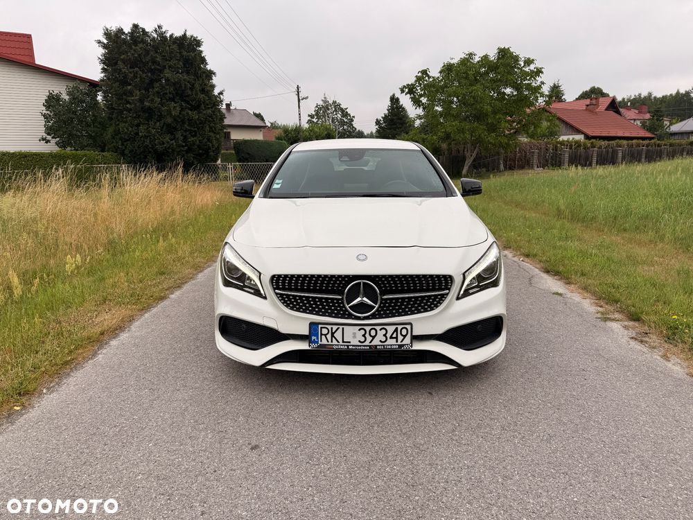 Mercedes-Benz CLA 220 d 7G-DCT - 7
