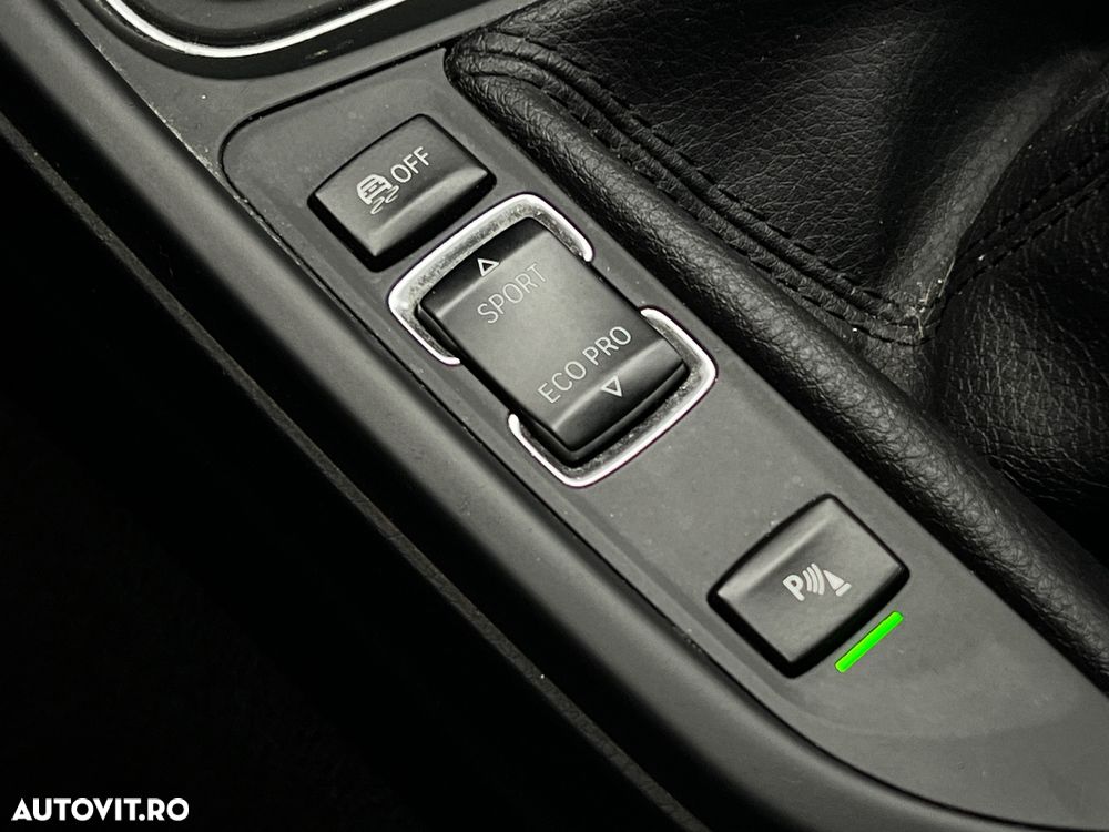 BMW Seria 3 320d - 18