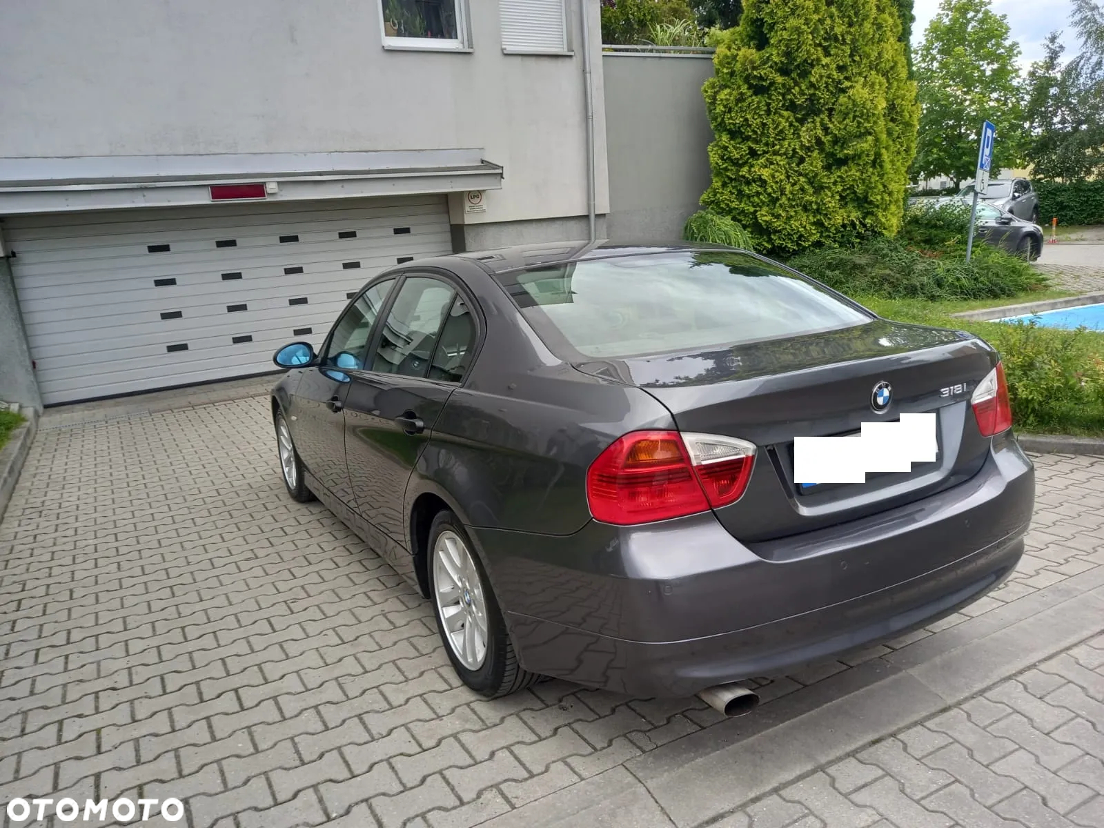 BMW Seria 3 318i - 12