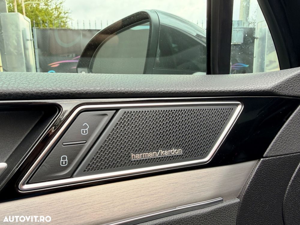 Volkswagen Passat 2.0 TDI DSG Highline - 17