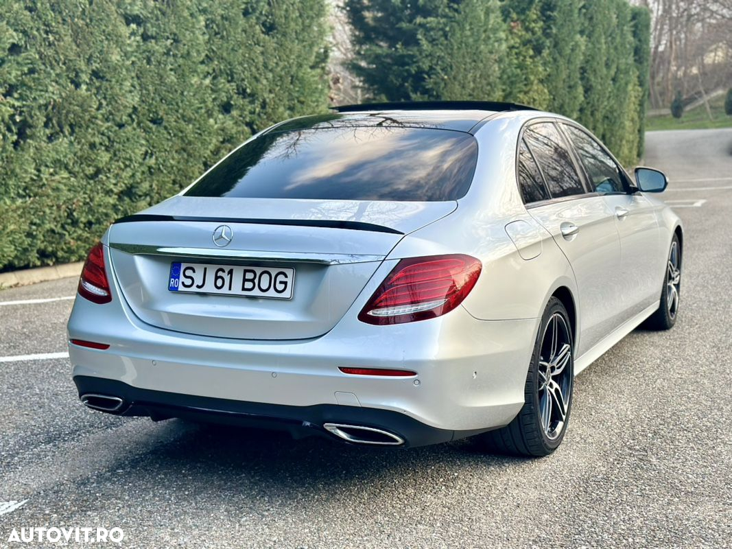 Mercedes-Benz E 220 d 4Matic T 9G-TRONIC AMG Line - 10