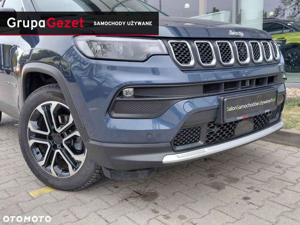 Jeep Compass - 8