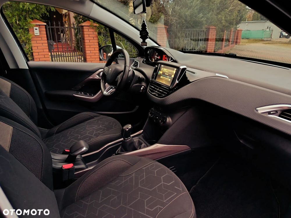 Peugeot 2008 PureTech 110 Stop&Start Style - 8