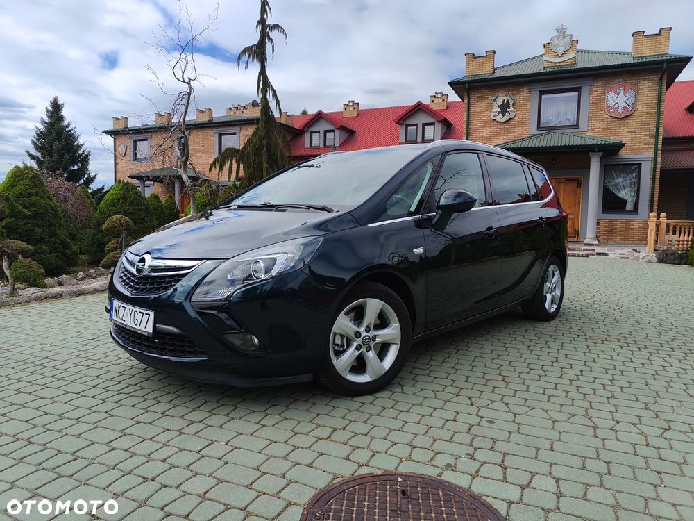 Opel Zafira Tourer 1.6 SIDI Turbo Innovation - 25