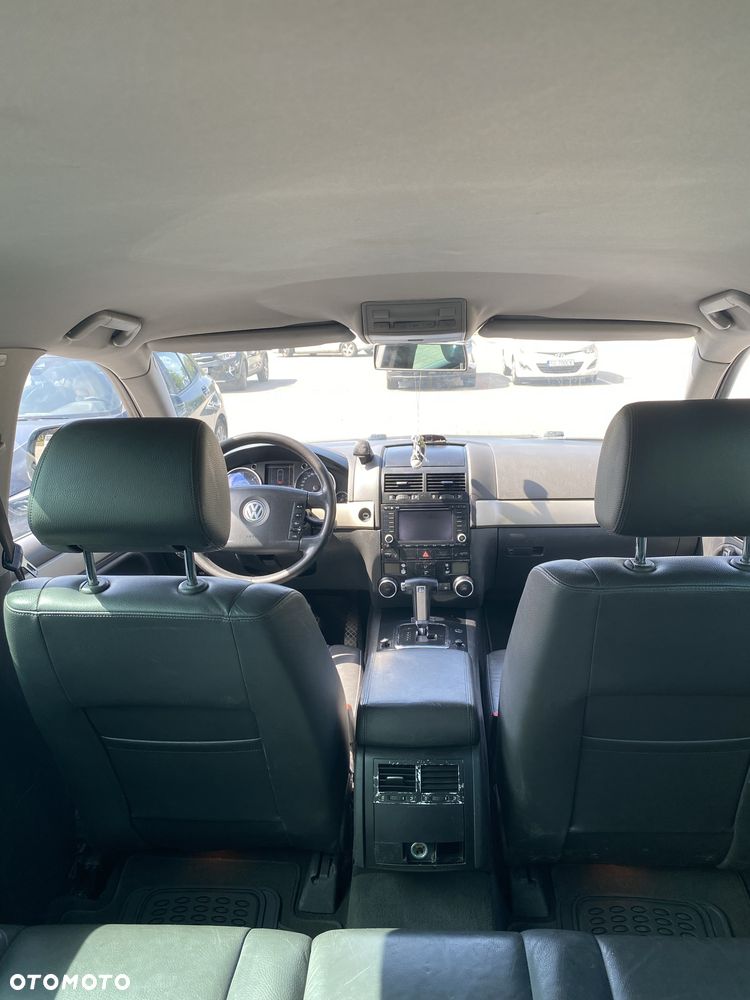 Volkswagen Touareg - 8