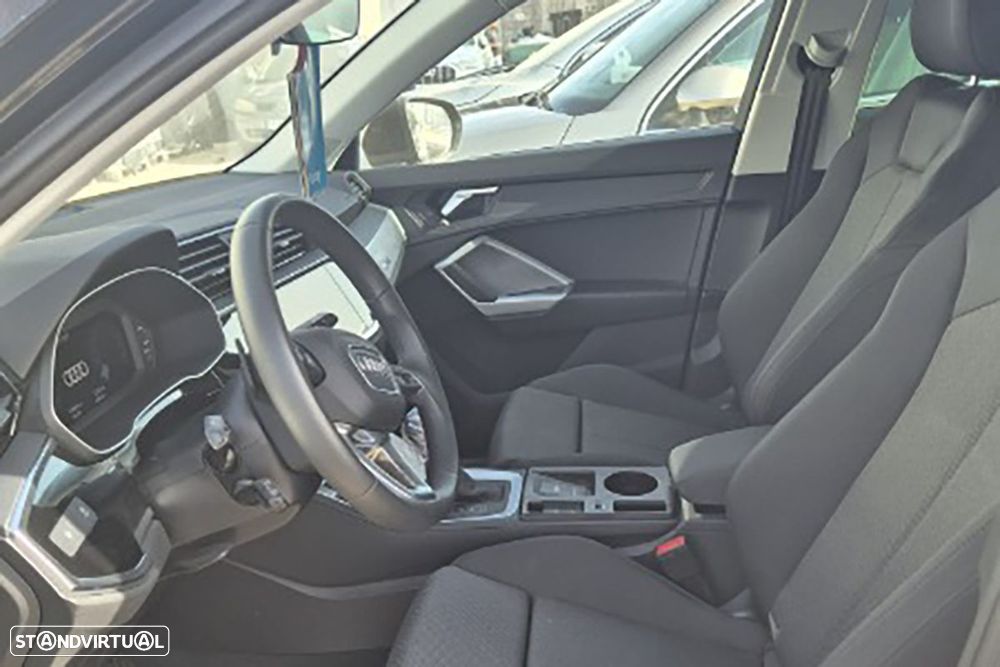 Audi Q3 35 TFSI Advanced S tronic - 7